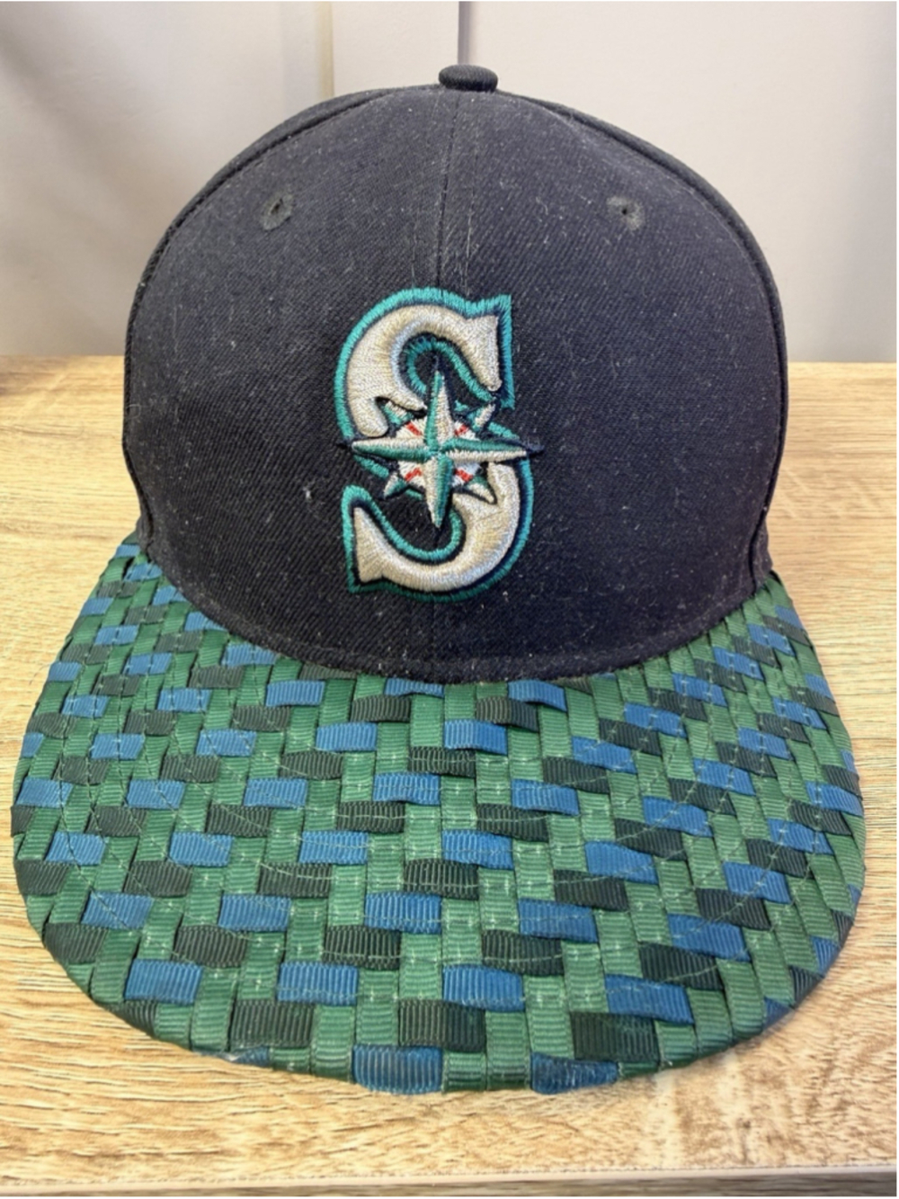 Era 59Fifty 90s Mariners Baseball Cap Black Green Shiny Brim Design Sz 7.25